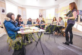 英国商务实践班索伦特大学研学营